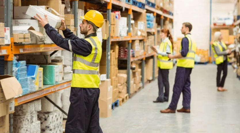 How Warehousing & Distribution Solutions Are Adapting to Meet the Demands of Same-Day Delivery
